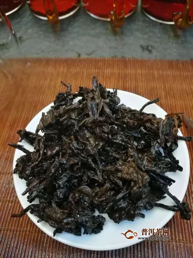 2014年德豐昌-醇厚熟茶品鑒