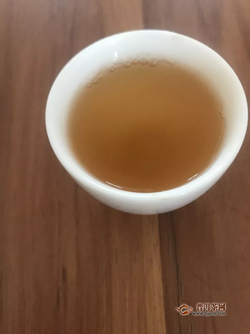2016中茶红印铁饼｜好茶更需要传世