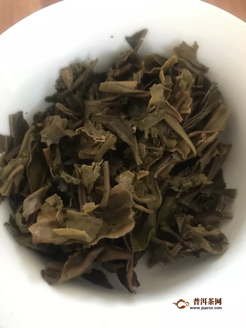 2016中茶红印铁饼｜好茶更需要传世
