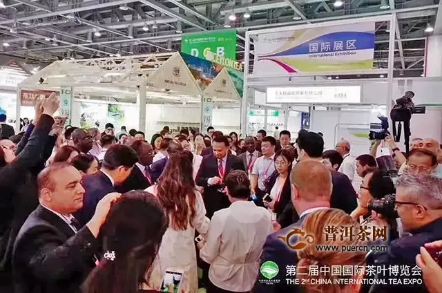 中国国际茶博会在杭州举办｜大益百万级珍品普洱茶免费品饮