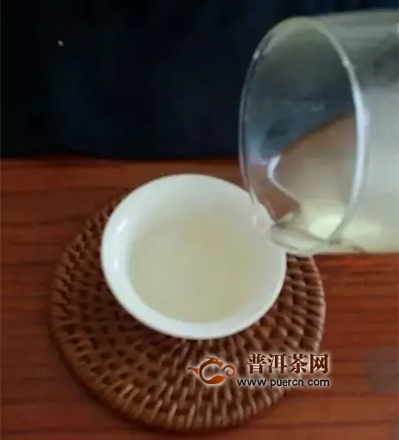 泡好一杯信陽毛尖茶的不同沖泡方法