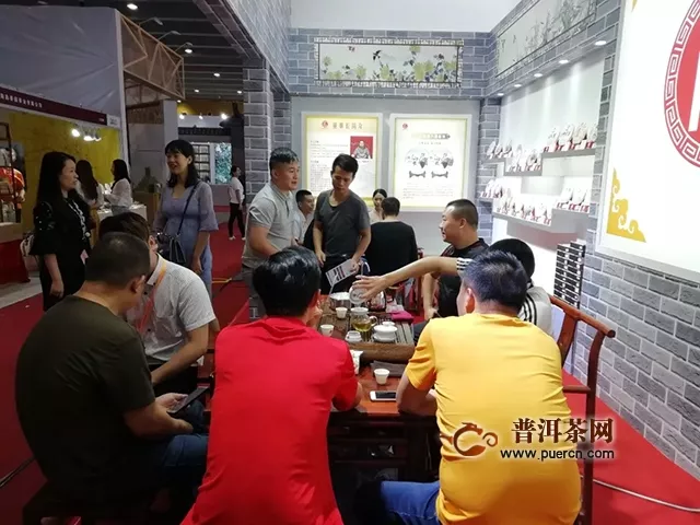 茶博会进行中｜牵手石雨益昌号，共享精彩盛会！