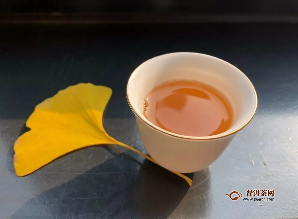 红茶一般泡几次？三次为宜！