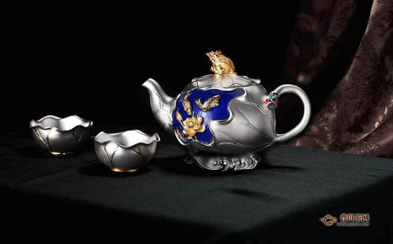 银壶如何泡红茶？