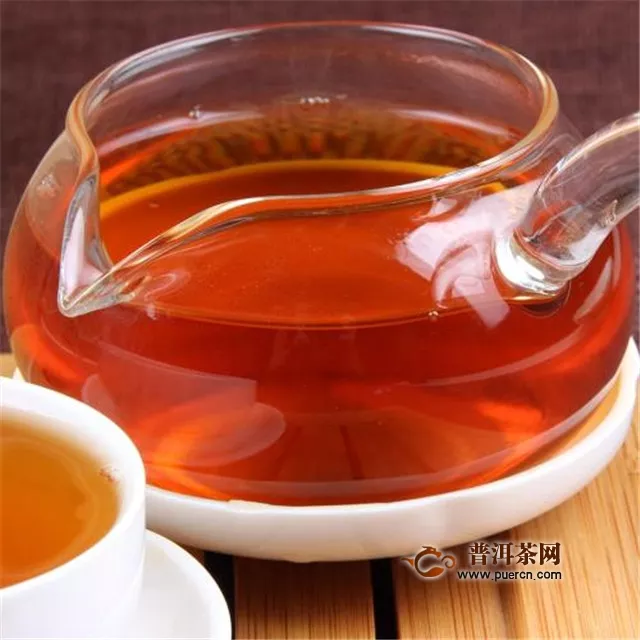 泡红茶能不能加蜂蜜？加蜂蜜功效更多！