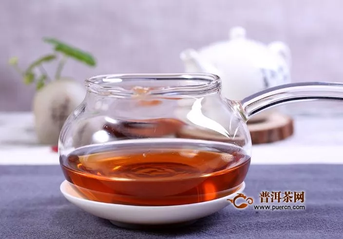   黑茶為什么叫黑茶？了解你所不知道的黑茶特點！