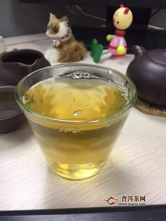 2016年下关沱茶红带七子饼茶试用报告：初品生茶，深得我心
