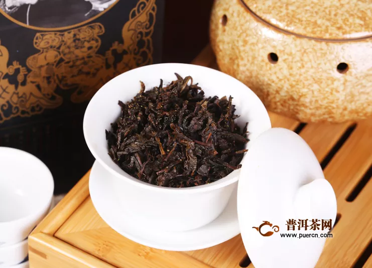 尿酸高喝黑茶可以嗎？以茶補水——緩解尿酸