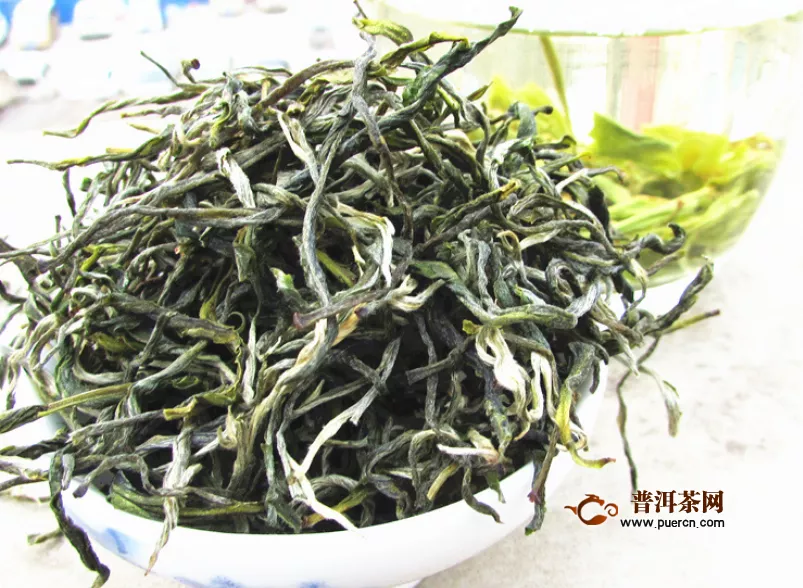 每天喝綠茶能降血糖嗎？喝綠茶需適量！