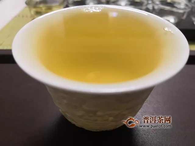 2019年杨普号摘云峰生茶试用评测报告：峰高与天齐，摘云化香茗