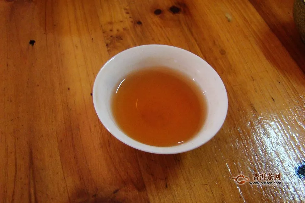 黑茶对治疗痛风有效吗？黑茶适宜哪些病症？