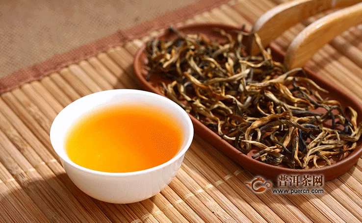 红茶怎么做出来的？详解红茶的采摘和制作