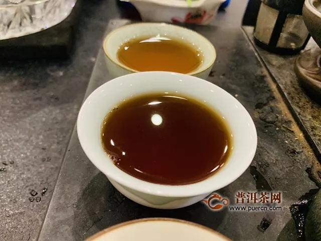 今日普洱经典--2019年兴海茶业兴海今典熟茶试用报告