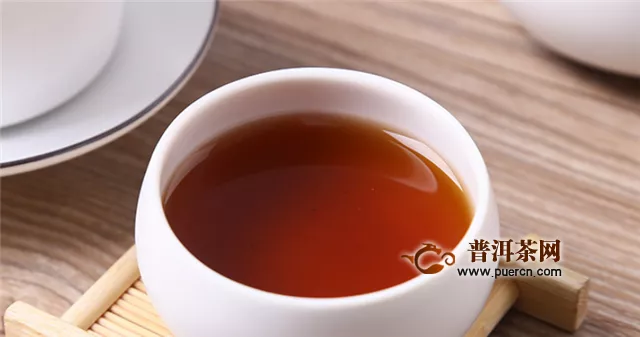 黑茶与普洱茶的区别在哪里？选哪个好？