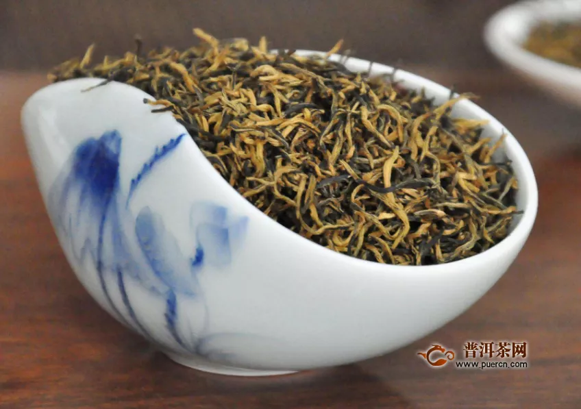红茶起源，简述红茶的历史发展过程