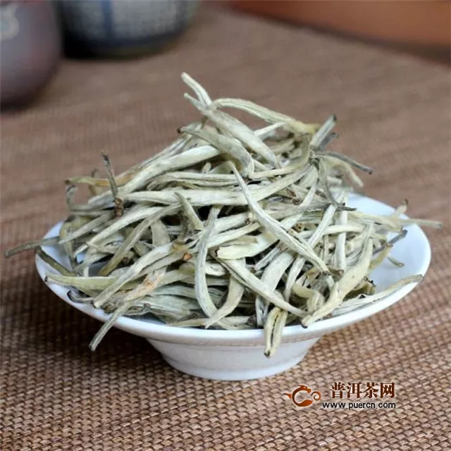 白茶和紅茶之間沒(méi)有從屬關(guān)系