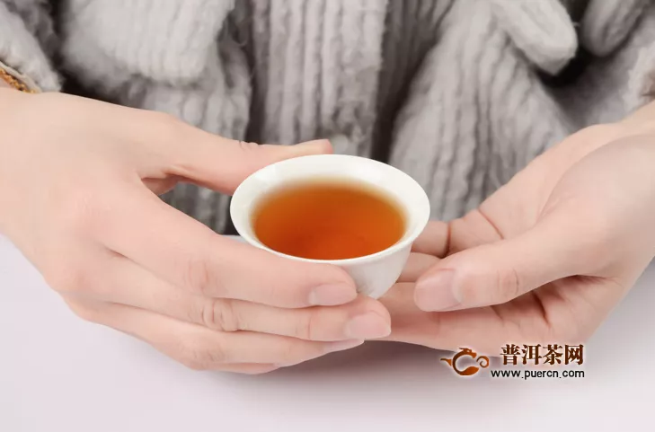 红茶怎样辨别真假，购买红茶需望闻问切！