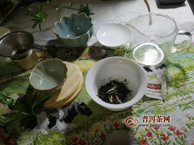 2015年 飝臺金芽沱茶 生茶 200克/沱 试用报告