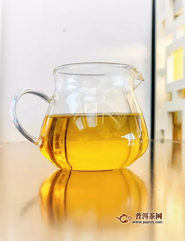 中茶献礼七十周年纪念：2019“老树白茶”，如约而至