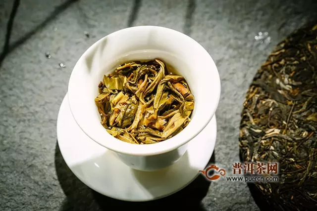 2019年中茶新品中茶绿色孔雀上市