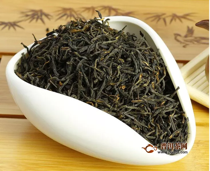 红茶中茶红素与茶黄素，简述红茶的营养成分