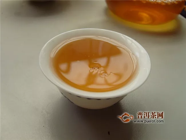 蜂蜜红茶可以一起喝吗？喝蜂蜜红茶有哪些作用？