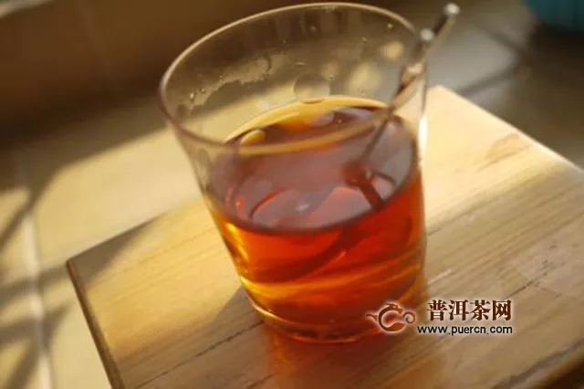 红茶茶能不能长时间泡，红茶要冲泡多久？
