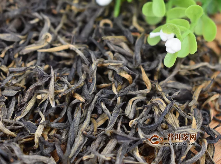 红茶秋茶特色，简述红茶秋茶的制作工艺