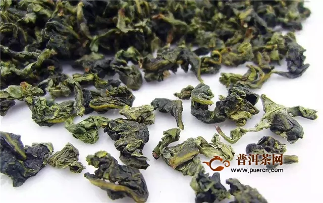 乌龙茶、红茶和绿茶的加工的区别