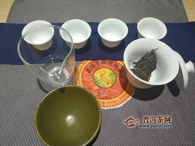 2014年下关沱茶FT苍洱圆茶生茶125克试用评测报告