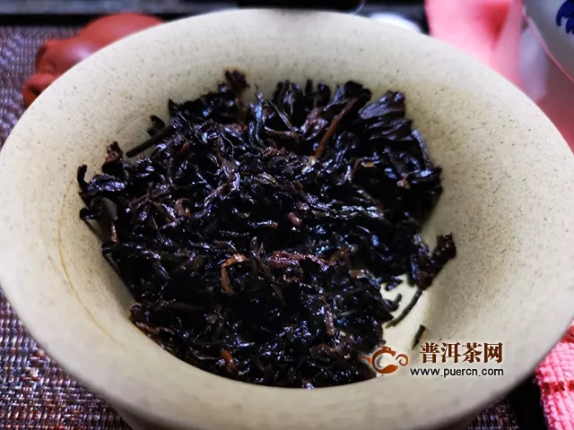 2018年天弘易武宫廷熟茶试用评测报告