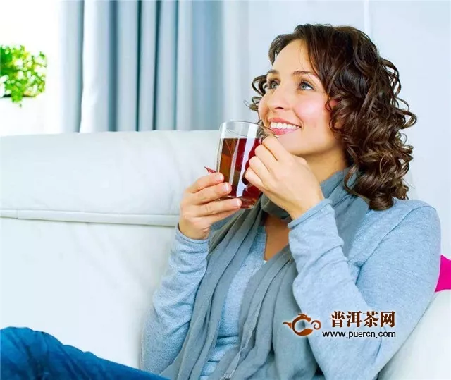 女人喝红茶的功效与作用，女人喝红茶的10大功效！