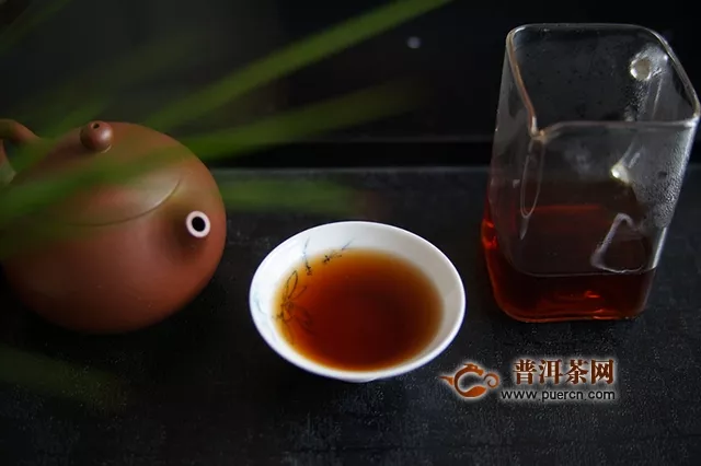 2018年润元昌勐海好韵熟茶试用评测拔高：高性价比的口粮茶
