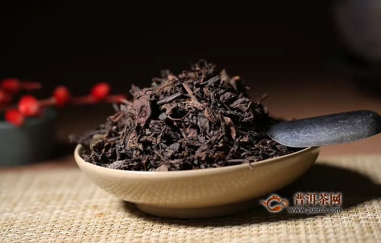 喝了黑茶后小便增多？喝黑茶会有哪些反应？