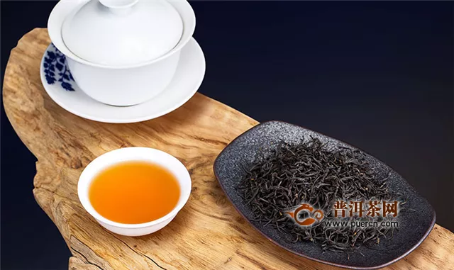 红茶正山小种的泡法，正山小种盖碗泡法详解！