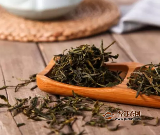 喝绿茶的最佳季节，喝绿茶——夏季饮用！