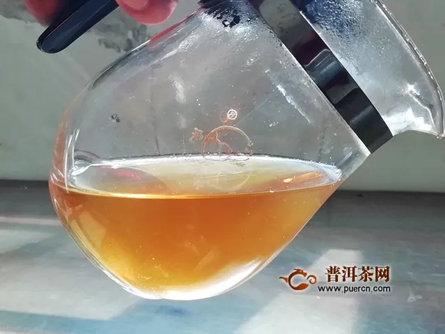 2014年下關(guān)沱茶FT蒼洱圓茶生茶125克試用報告