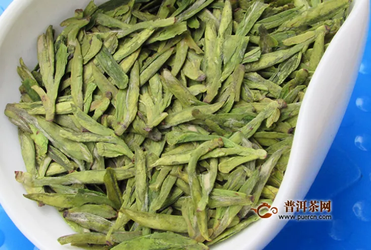 绿茶类属于轻发酵，不是的，绿茶是未发酵茶！