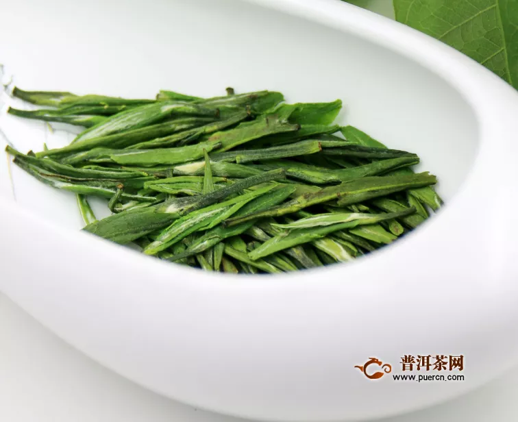 綠茶適合什么時候喝？喝綠茶有什么好處？