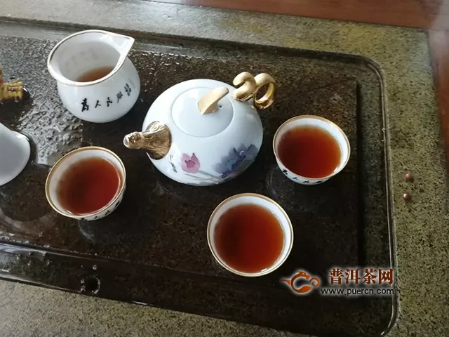 2019年润元昌己亥生肖饼熟茶品饮测试报告