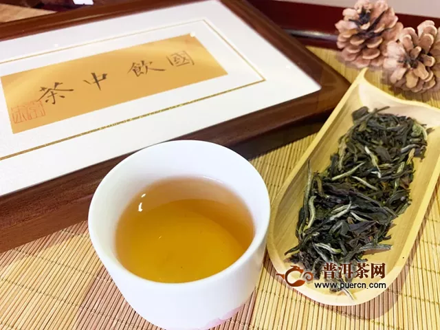 中茶盛世牡丹上市，共赏十三年老白茶
