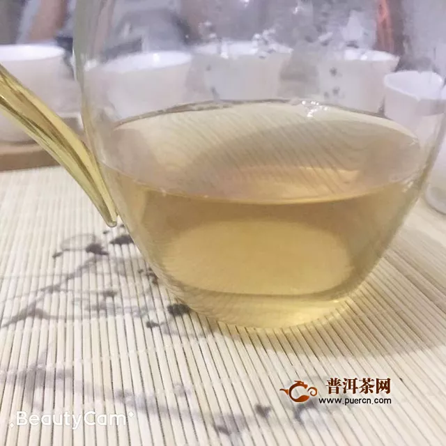 2015年天弘易武曼撒生茶357克试用评测报告