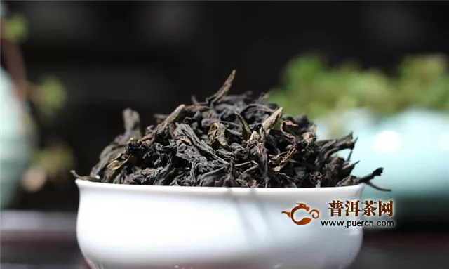 鐵羅漢是什么茶？鐵羅漢屬于烏龍茶類！