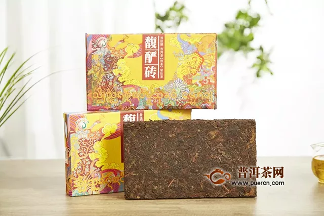 云元谷馥酽砖，粗枝大叶出好茶