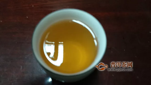 2007年中茶景迈明前春芽生茶品鉴报告