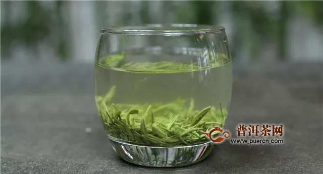 绿茶泡多久喝最好？最多三分钟就可以饮用！　