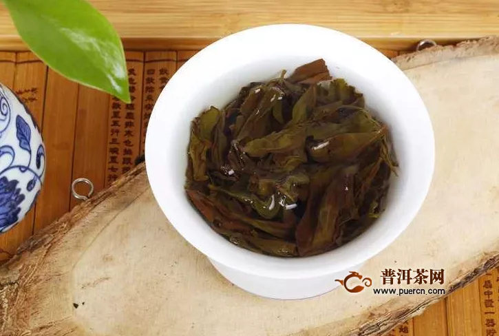 大紅袍是綠茶嗎？大紅袍與綠茶的區(qū)別