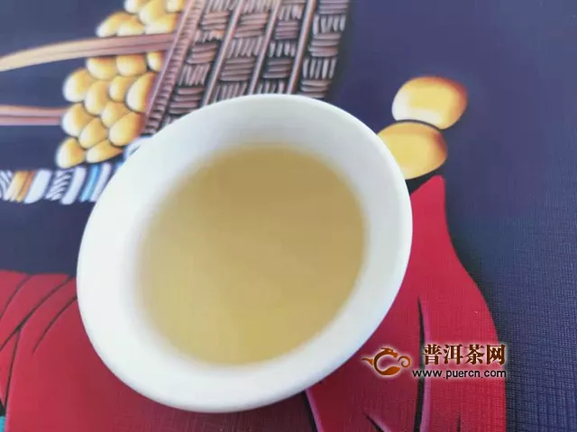 一杯香茶，來自大自然的恩賜——2019年下關(guān)沱茶南詔御沱試用報告