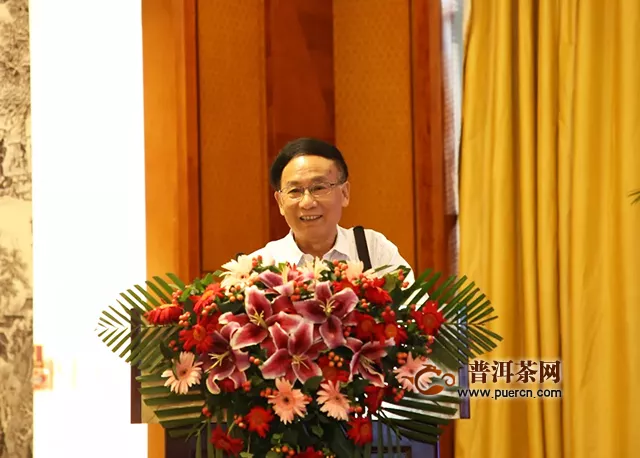 中茶鄒廣田會(huì)長(zhǎng)出席云南省茶葉流通協(xié)會(huì)雙月活動(dòng)日并致辭