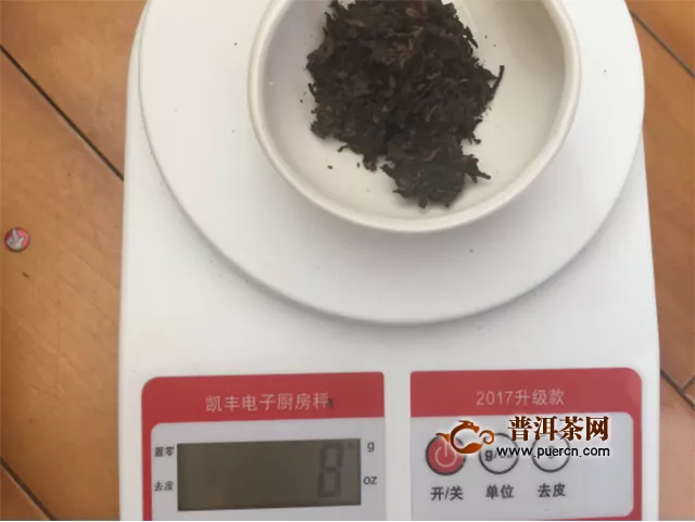 甜度生津不错：2018年正皓金针贡饼熟茶试用评测报告